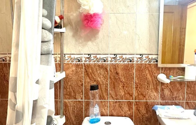 Resale - Apartment / flat - Torrevieja - Estacion Autobuses