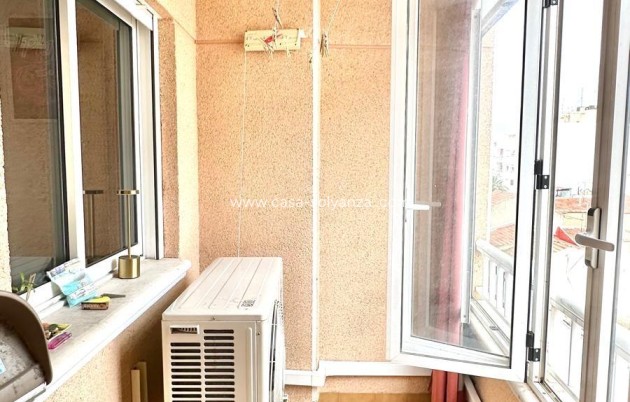 Herverkoop - Appartement / flat - Torrevieja