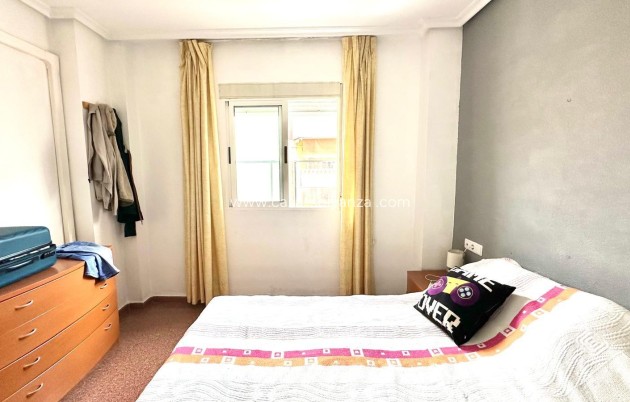 Herverkoop - Appartement / flat - Torrevieja