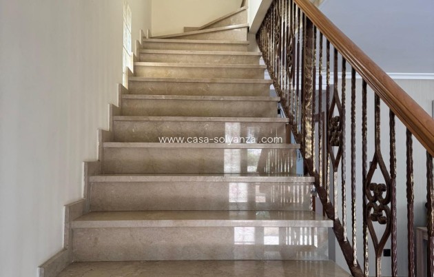Resale - Townhouse - Bigastro - Comunidad Valenciana