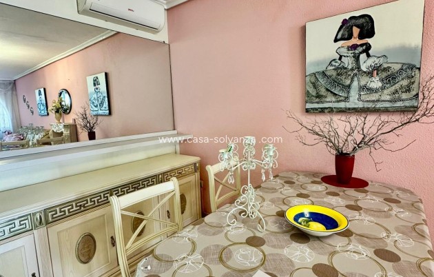 Resale - Bungalow - Torrevieja - Aguas nuevas