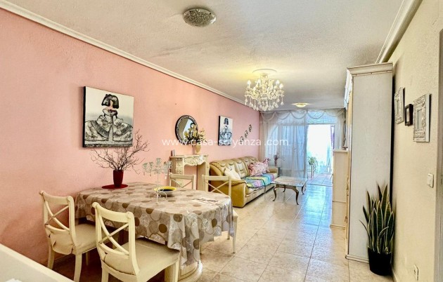 Resale - Bungalow - Torrevieja - Aguas nuevas