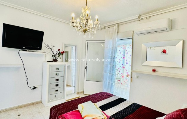 Resale - Bungalow - Torrevieja - Aguas nuevas