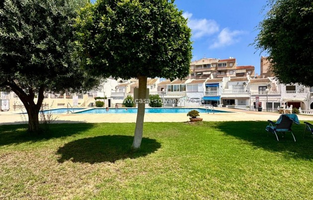 Resale - Bungalow - Torrevieja - Aguas nuevas