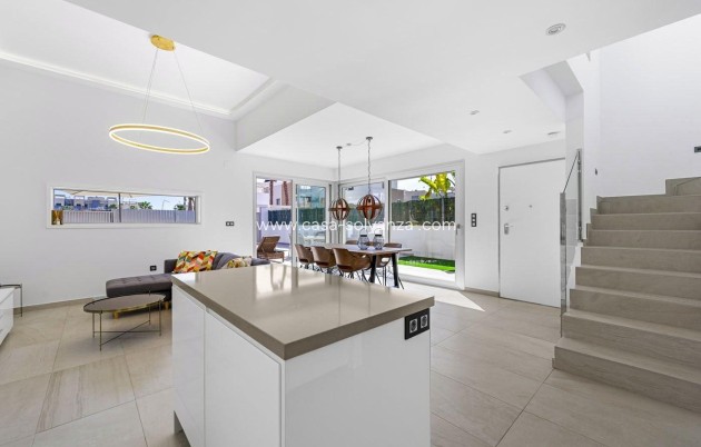 Resale - Villa - Guardamar del Segura - El Raso