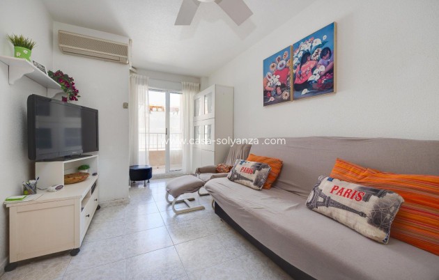 Resale - Apartment / flat - Torrevieja - Center