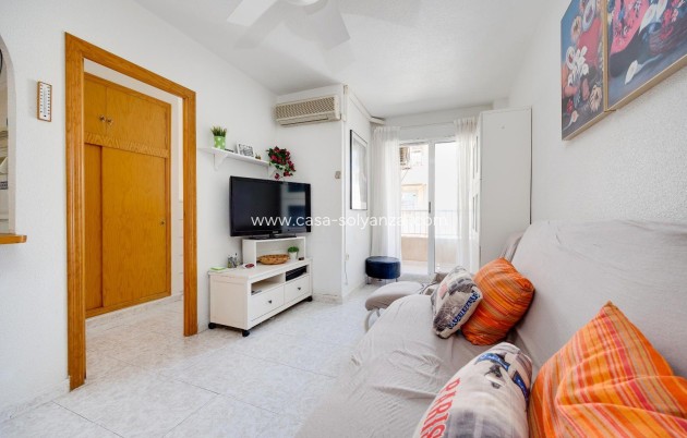 Resale - Apartment / flat - Torrevieja - Center