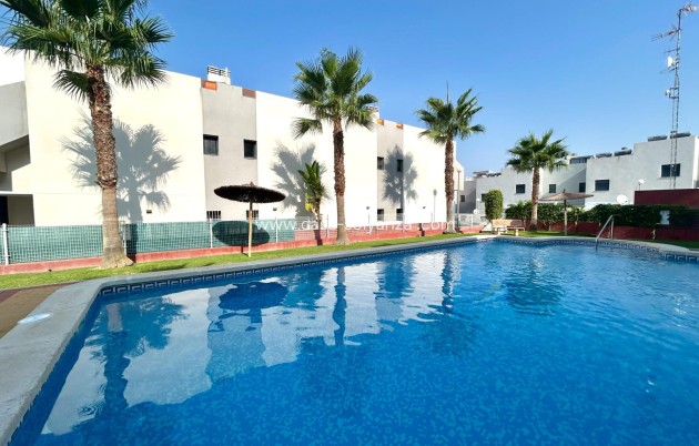 Resale - Apartment / flat - Orihuela Costa - Los Altos