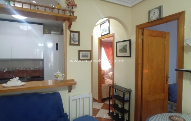Resale - Apartment / flat - Torrevieja - La Mata