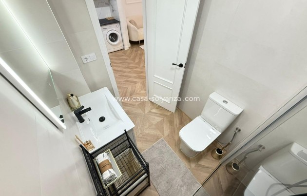 Resale - Apartment / flat - Torrevieja - PARQUE DE LAS NACIONES