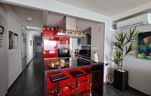 Resale - Apartment / flat - Torrevieja - Acequion
