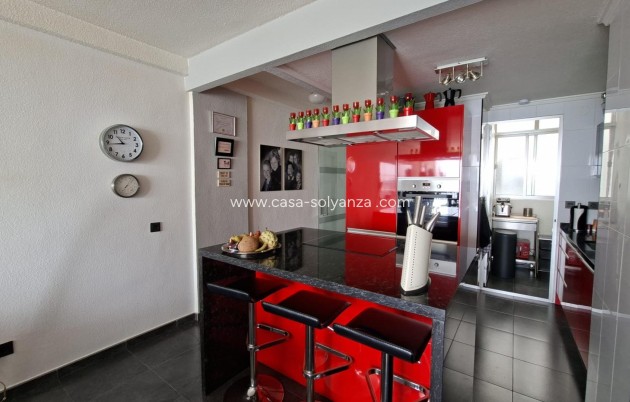 Resale - Apartment / flat - Torrevieja - Acequion