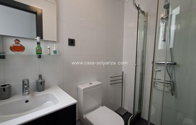 Resale - Apartment / flat - Torrevieja - Acequion