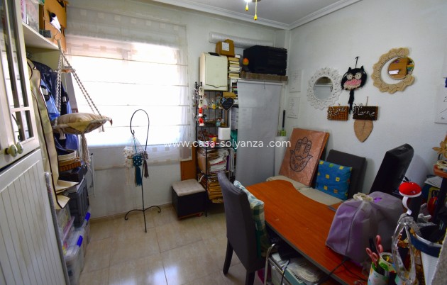 Resale - Apartment / flat - Orihuela Costa - La Florida