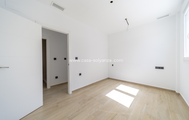 Resale - Villa - Torrevieja - Aguas nuevas
