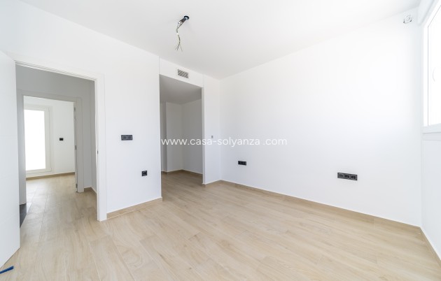 Resale - Villa - Torrevieja - Aguas nuevas