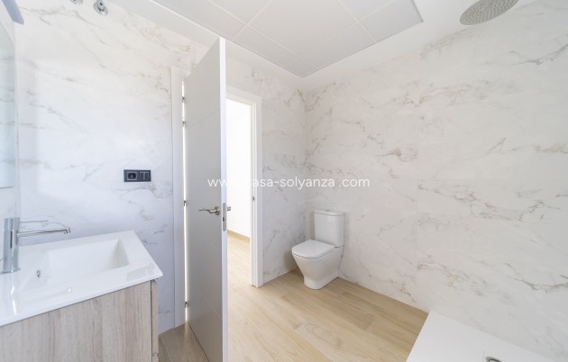 Resale - Villa - Torrevieja - Aguas nuevas