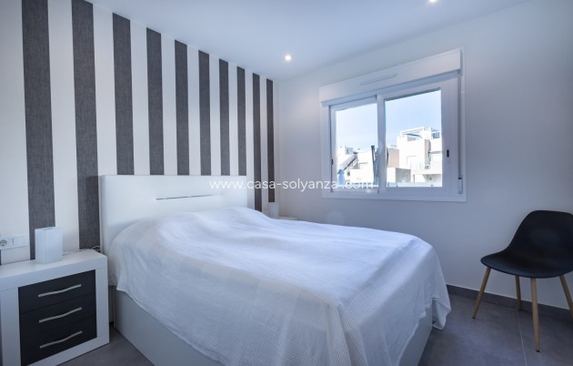 Resale - Bungalow - Torrevieja - Costa Blanca