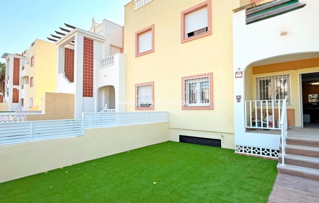 Resale - Apartment / flat - Orihuela Costa - Costa Blanca