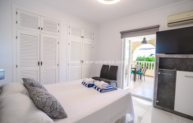 Resale - Villa - Torrevieja - Costa Blanca