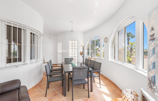 Resale - Villa - San Fulgencio - La Marina