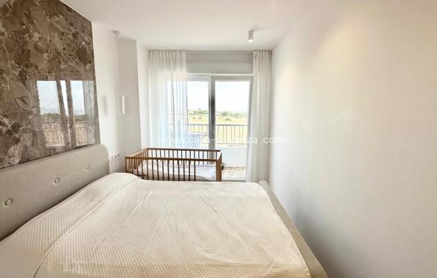 Resale - Apartment / flat - Torrevieja - Punta Prima