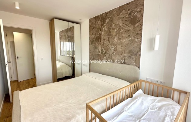 Resale - Apartment / flat - Torrevieja - Punta Prima