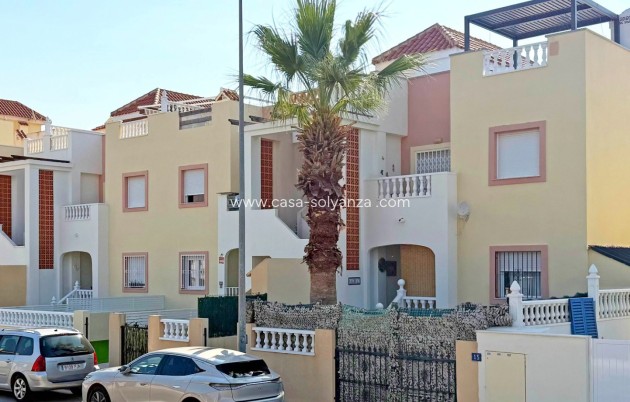 Resale - Apartment / flat - Orihuela Costa - La Zenia