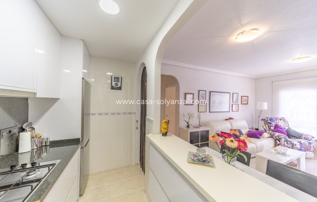 Resale - Apartment / flat - Torrevieja - La Mata