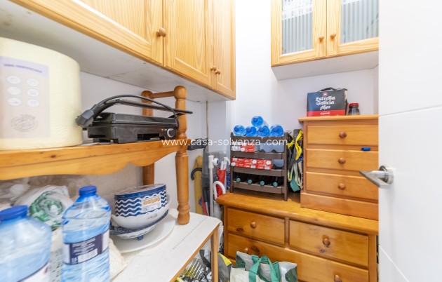 Resale - Apartment / flat - Torrevieja - La Mata
