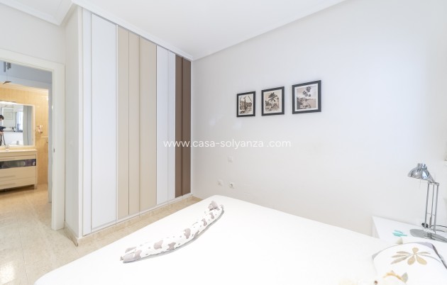 Resale - Apartment / flat - Torrevieja - La Mata