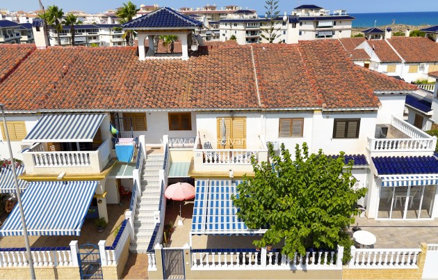 Resale - Apartment / flat - Torrevieja - La Mata