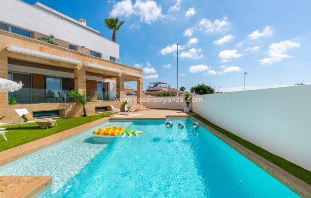 Obra nueva - Villa - Ciudad Quesada