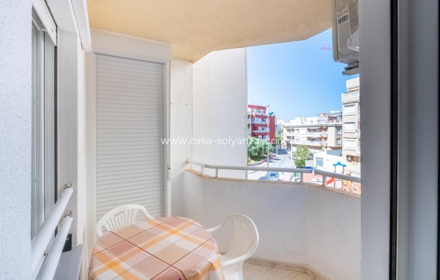 Resale - Apartment / flat - Torrevieja - La Mata