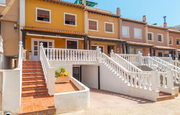 Resale - Townhouse - Torrevieja - Cabo cervera