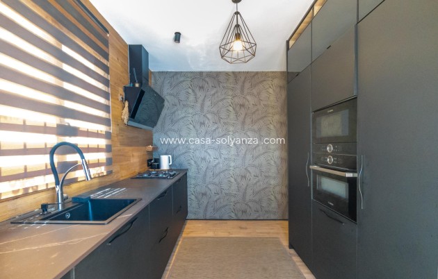 Resale - Villa - Torrevieja - El chaparral