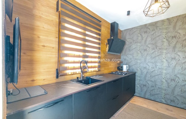 Resale - Villa - Torrevieja - El chaparral