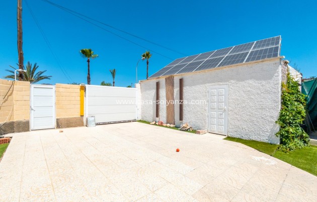 Resale - Villa - Torrevieja - El chaparral