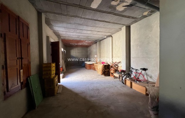 Resale - Townhouse - Catral - Avda Principal