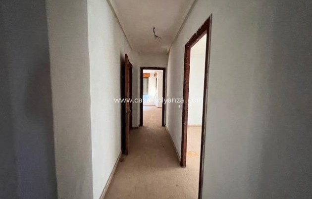 Resale - Townhouse - Catral - Avda Principal
