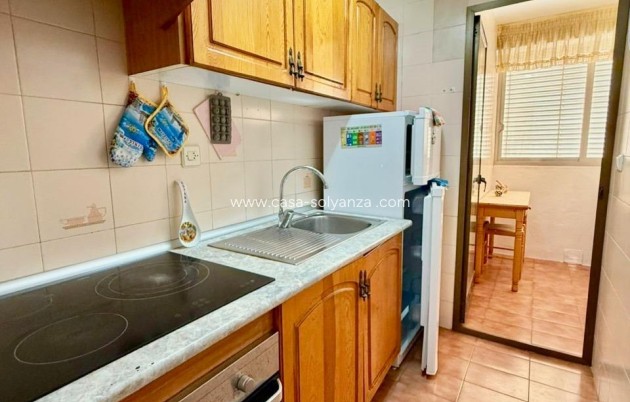 Resale - Apartment / flat - Benidorm - Playa De Levante