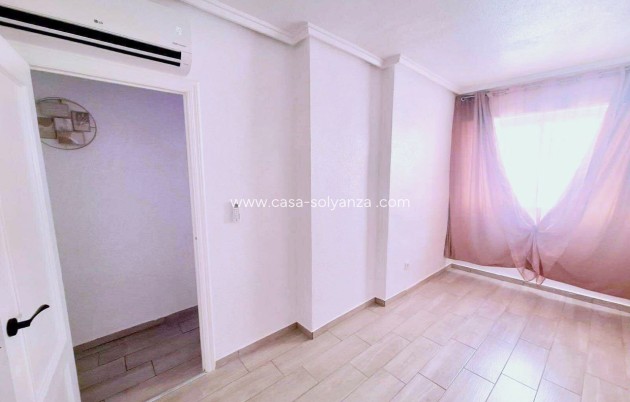 Resale - Apartment / flat - Torrevieja - Costa Blanca