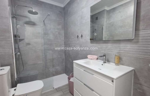 Resale - Apartment / flat - Torrevieja - Costa Blanca