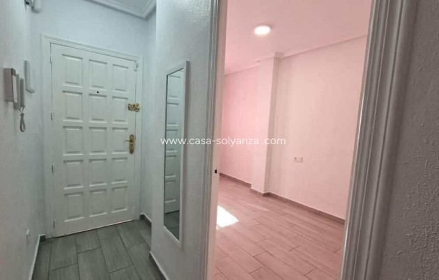 Resale - Apartment / flat - Torrevieja - Costa Blanca
