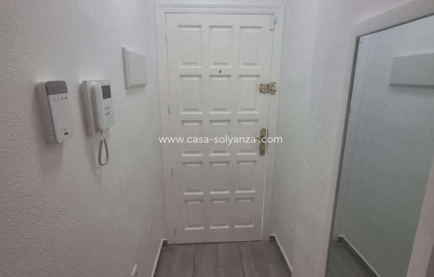Resale - Apartment / flat - Torrevieja - Costa Blanca
