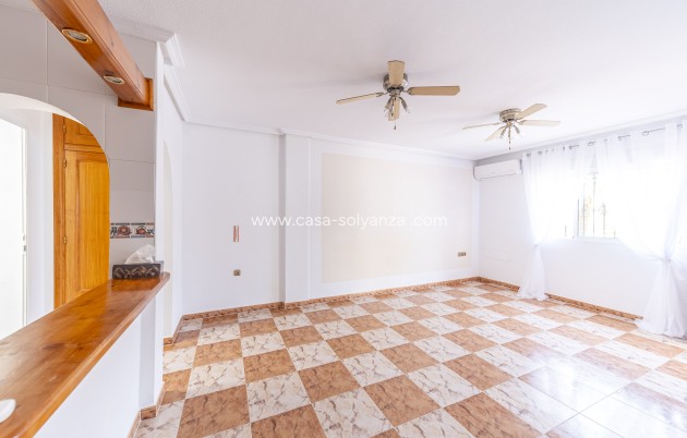 Resale - Villa - Orihuela Costa - La Regia