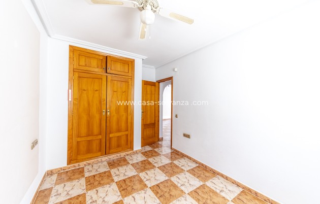 Resale - Villa - Orihuela Costa - La Regia