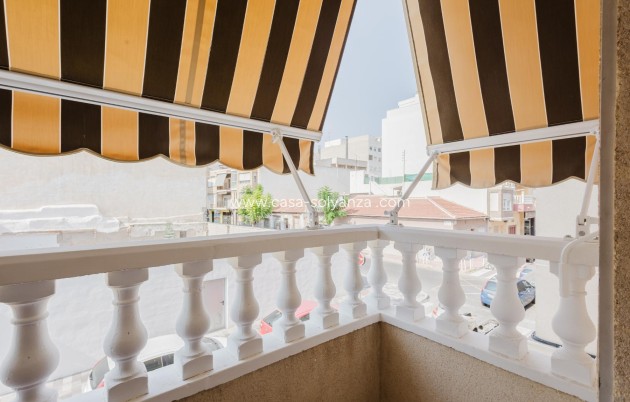 Resale - Apartment / flat - Torrevieja - Center