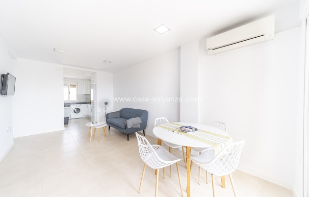 Resale - Apartment / flat - Torrevieja - Punta Prima