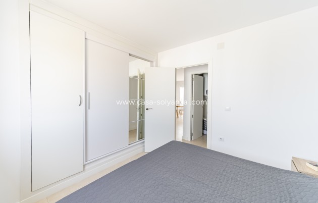 Resale - Apartment / flat - Torrevieja - Punta Prima